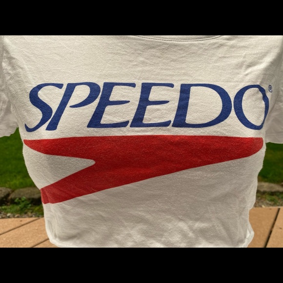 Speedo Crop Top - Picture 4 of 4